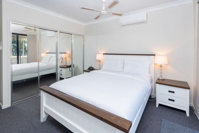 The Brighton 1 Bedroom Queen Lake View The Brighton 1 Bedroom Queen Lake View